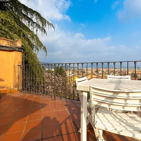 La Terrazza Sulla Citta - Immobili E Soluzioni Rent 贝尔加莫